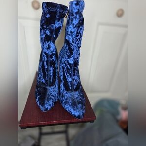 Cape Robbin Blue Velvet Heeled Boots